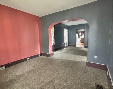 408 Koons Avenue - Photo Thumbnail 3