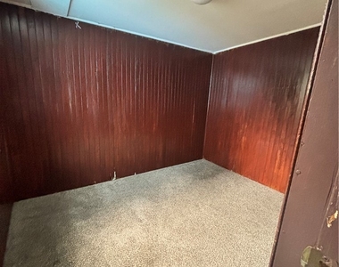 408 Koons Avenue - Photo Thumbnail 6