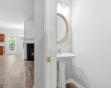 5682 Lawley Drive - Photo Thumbnail 18