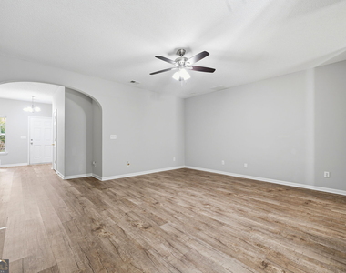 5682 Lawley Drive - Photo Thumbnail 9