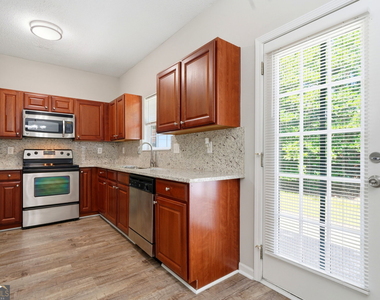 5682 Lawley Drive - Photo Thumbnail 13