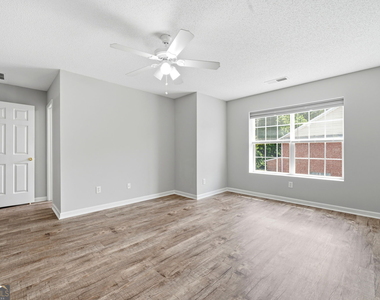 5682 Lawley Drive - Photo Thumbnail 21
