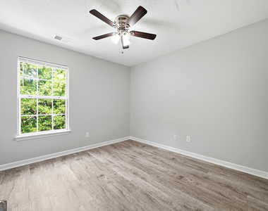 5682 Lawley Drive - Photo Thumbnail 26