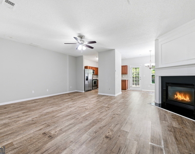 5682 Lawley Drive - Photo Thumbnail 6