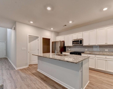 175 Grey Falcon Avenue - Photo Thumbnail 8