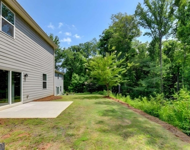 175 Grey Falcon Avenue - Photo Thumbnail 50