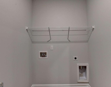 175 Grey Falcon Avenue - Photo Thumbnail 29