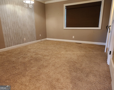 1085 Holly Drive - Photo Thumbnail 20