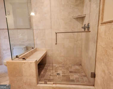 1085 Holly Drive - Photo Thumbnail 17