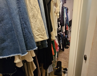 1085 Holly Drive - Photo Thumbnail 24