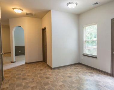 3350 Ivey Ridge Road - Photo Thumbnail 3