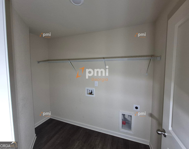 115 Foley Drive - Photo Thumbnail 6