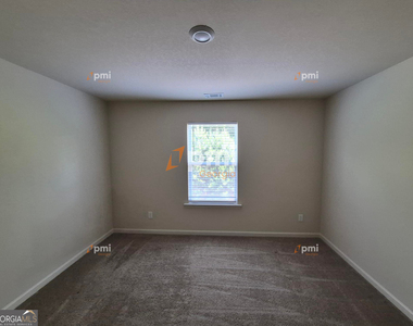 115 Foley Drive - Photo Thumbnail 7