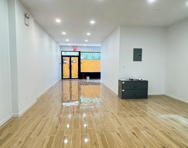 7315 13th Avenue - Photo Thumbnail 3