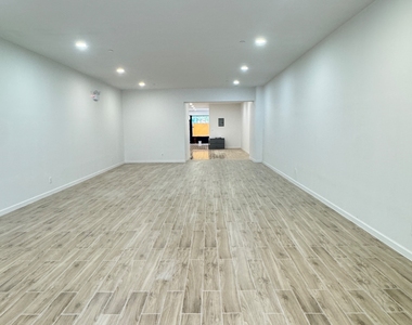 7315 13th Avenue - Photo Thumbnail 6
