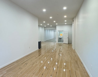 7315 13th Avenue - Photo Thumbnail 2