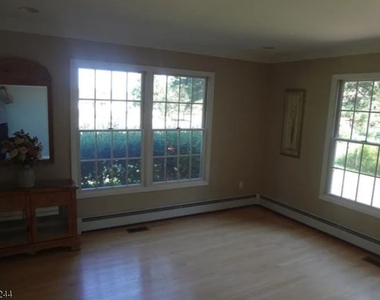 246 Fresh Ponds Rd - Photo Thumbnail 17