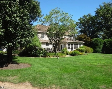 246 Fresh Ponds Rd - Photo Thumbnail 34