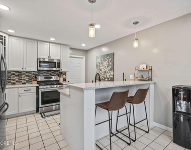 2 Oyster Creek Drive - Photo Thumbnail 14