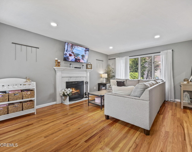 2 Oyster Creek Drive - Photo Thumbnail 7
