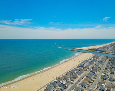 207 4th Avenue - Photo Thumbnail 29