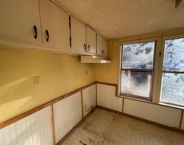 225 County Road 4090 - Photo Thumbnail 5
