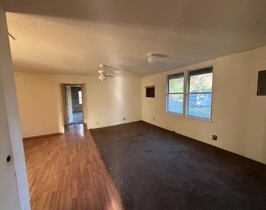 225 County Road 4090 - Photo Thumbnail 2