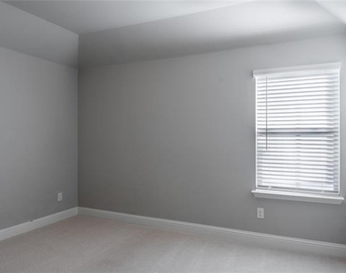 11436 Tusk Trail - Photo Thumbnail 16
