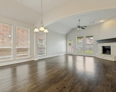 861 Countryside Way - Photo Thumbnail 7