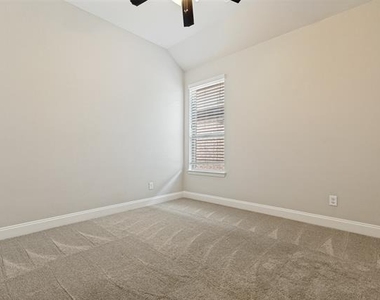 861 Countryside Way - Photo Thumbnail 17