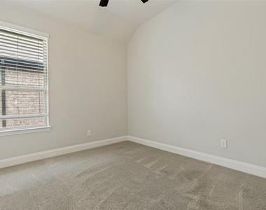 861 Countryside Way - Photo Thumbnail 15