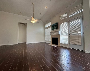 3904 Ridge Gate Drive - Photo Thumbnail 6
