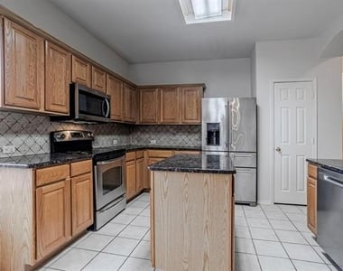 7025 Michael Drive - Photo Thumbnail 7