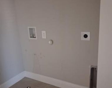 6816 Topaz Drive - Photo Thumbnail 12