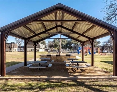 11349 Newkirk Street - Photo Thumbnail 17