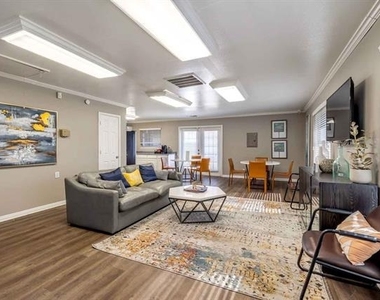 11349 Newkirk Street - Photo Thumbnail 8