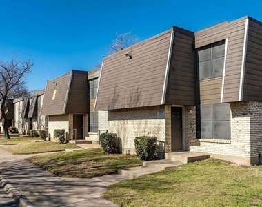 11349 Newkirk Street - Photo Thumbnail 1