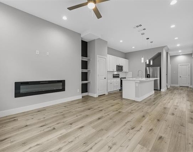 2505 Birmingham Avenue - Photo Thumbnail 5