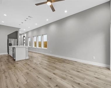 2505 Birmingham Avenue - Photo Thumbnail 1