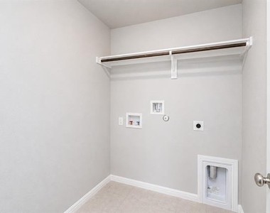 3344 Duncan Way - Photo Thumbnail 22
