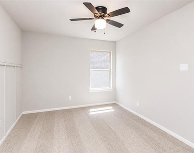 3344 Duncan Way - Photo Thumbnail 17