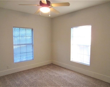 1106 Peak Street - Photo Thumbnail 11