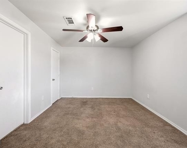 9837 Walnut Street - Photo Thumbnail 13