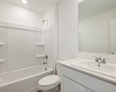 12104 Steeplechase Drive - Photo Thumbnail 19
