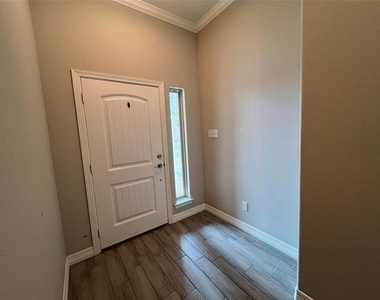 148 Frank Street - Photo Thumbnail 28