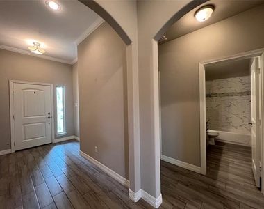 148 Frank Street - Photo Thumbnail 9