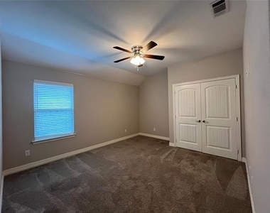148 Frank Street - Photo Thumbnail 22