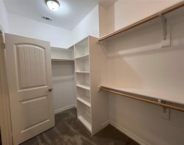 148 Frank Street - Photo Thumbnail 13