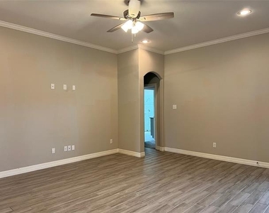148 Frank Street - Photo Thumbnail 33