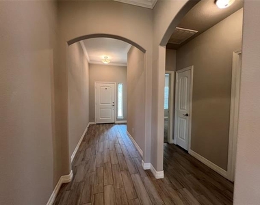 148 Frank Street - Photo Thumbnail 11